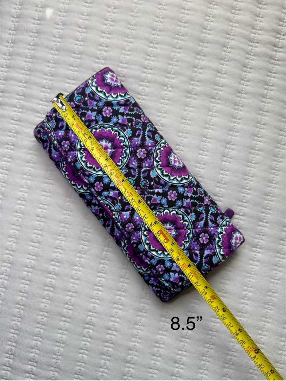 Vera Bradley Lilac Medallion Pattern RFID Trifold Large Wallet with ID Slots - Picture 7 of 8